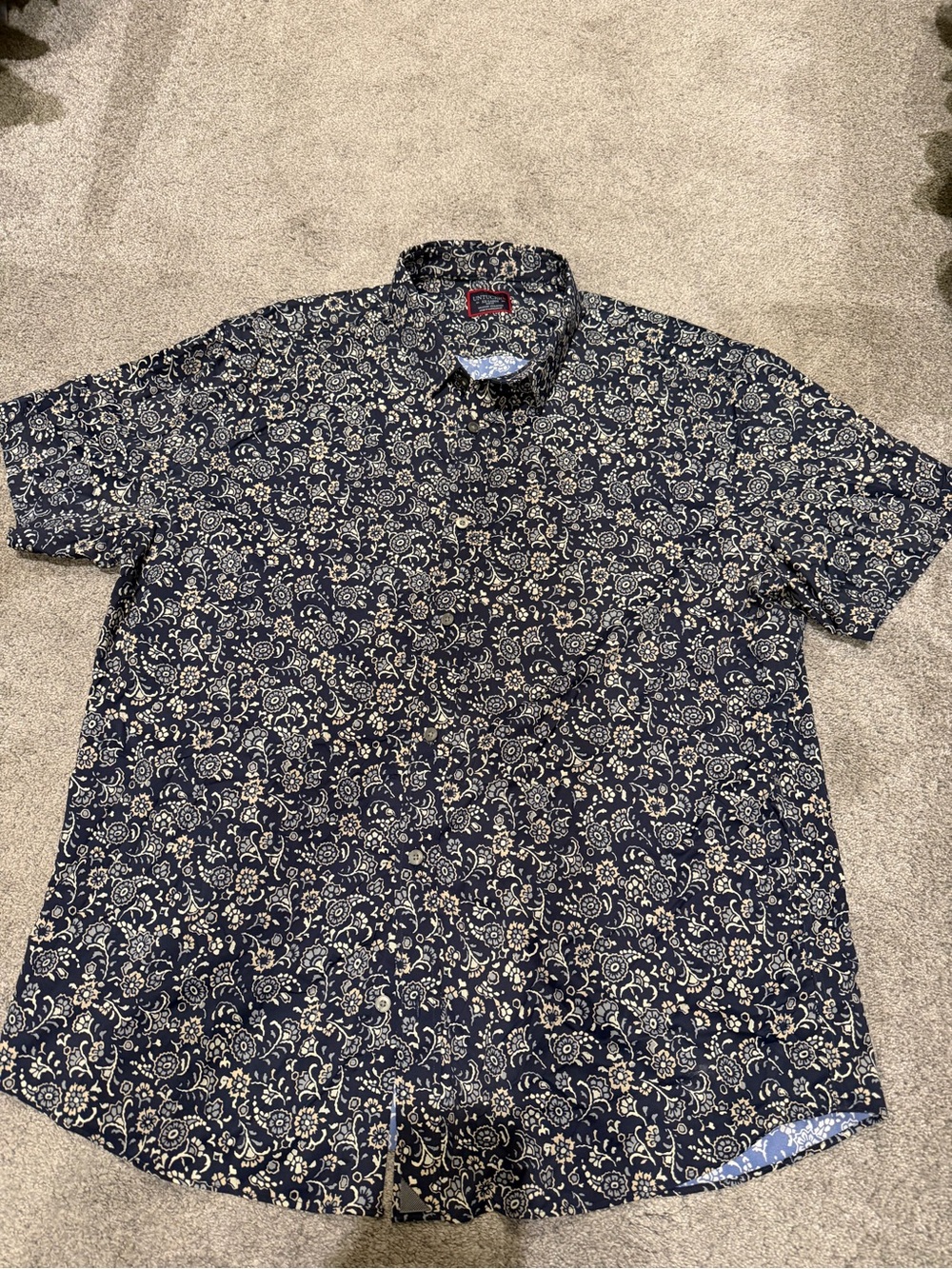 UNTUCKit Navy Short-Sleeve Button-Down with Cream Floral Print